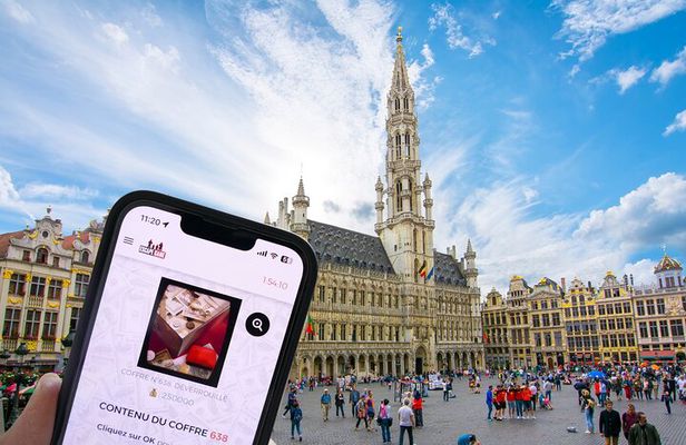 Escape Game Outdoor Theme Team Heist in Brussels