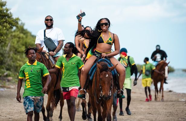 Dunn's river fall and horseback riding adventure