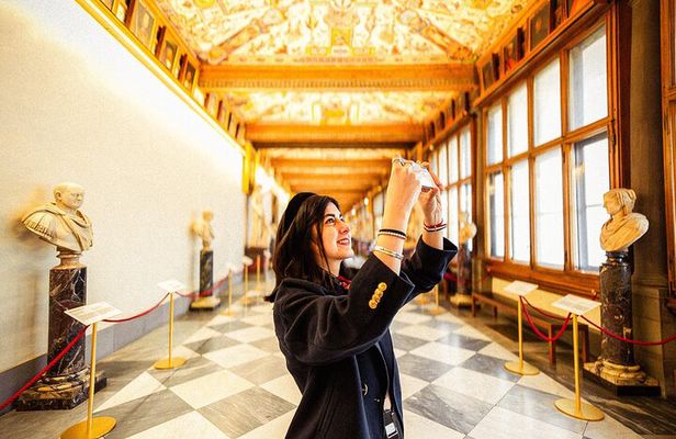 Skip-The-Line: Uffizi Renaissance Art Ticket + Audio Guide App