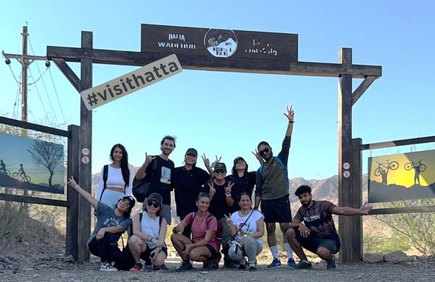 Hatta Hiking and Kayaking Adventure Tour from Dubai