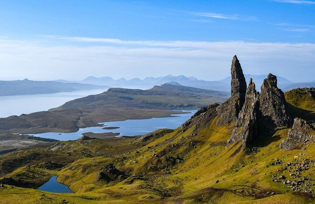 5 Day Isle of Skye, Glencoe and Loch Ness Tour from Edinburgh