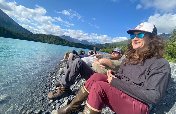 Moose Pass Hiking and Kayak Guided Tour Experience