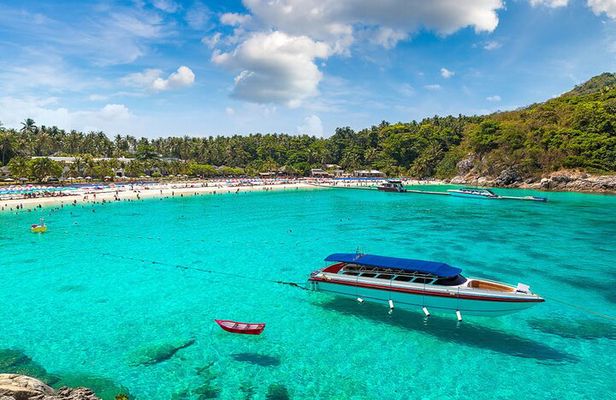 Discover Racha and Coral Island Transfer and meals from Phuket
