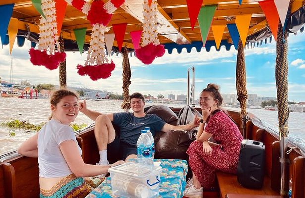 Private Boat Relax and Explore Bangkok’s Canals