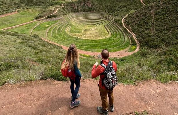The best tour to the Sacred Valley: 1 day of history and Inca landscapes