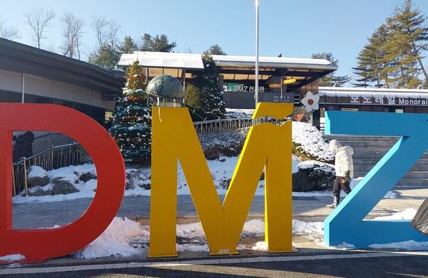 DMZ Historical Private Tour