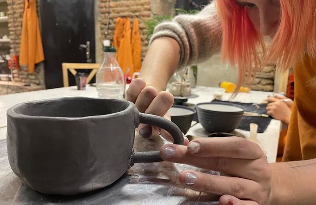 Hand Building Ceramic Workshop with Pick Up Service