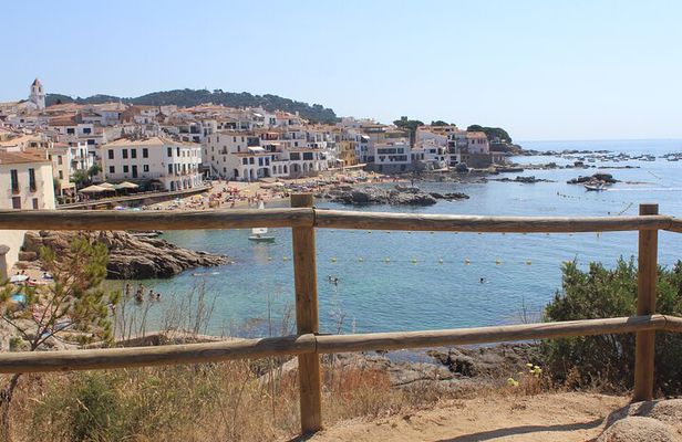 Costa Brava Typical Towns full day tour from Barcelona