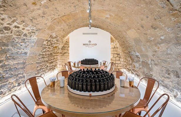 Molinard Classic Perfume Workshop in Paris Ier