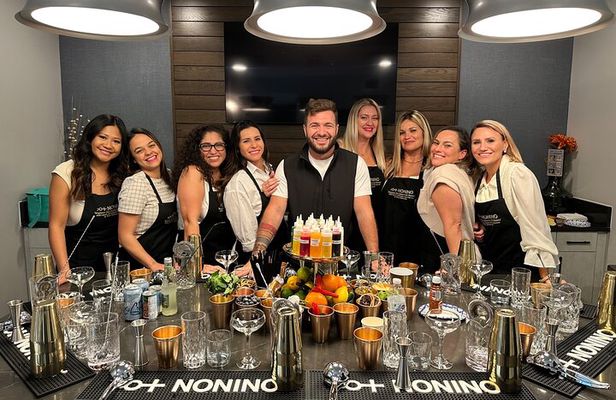 Hands On Cocktail Class Experience in West Palm Beach
