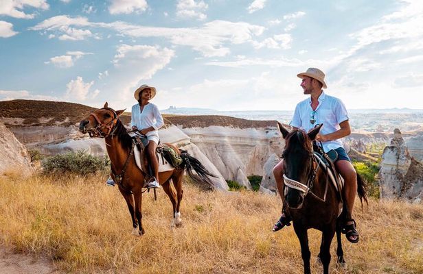 Cappadocia: Fairy Chimneys Horseback Riding Adventure