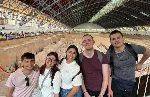 Xi'an: Terracotta Army, Big Goose Pagoda & City Wall Private Tour