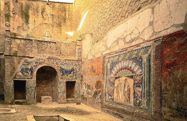 Exclusive Herculaneum tour with Expert!