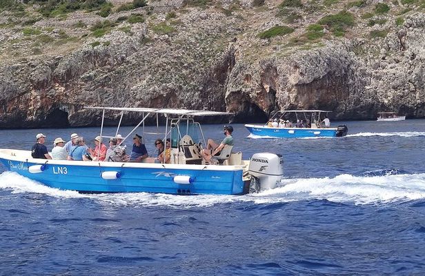 3 hours - Boat Tour to the Caves of Santa Maria di Leuca