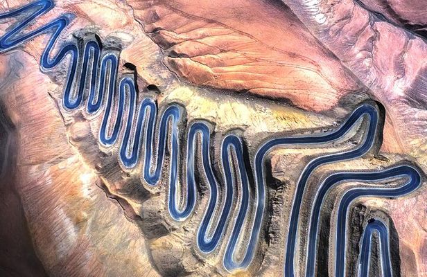 2-Day tour to Tashkorgan Pamir Platea with Panlong Road