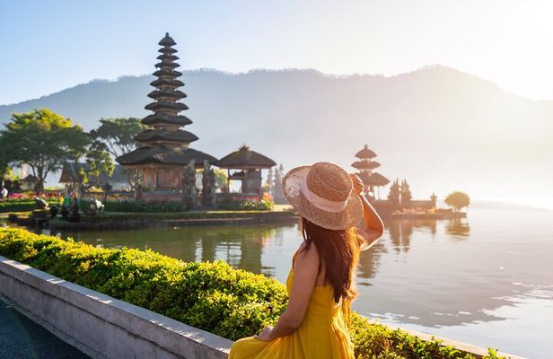 Bali Tanah Lot, Jatiluwih Rice Terraces, and Ulun Danu Beratan