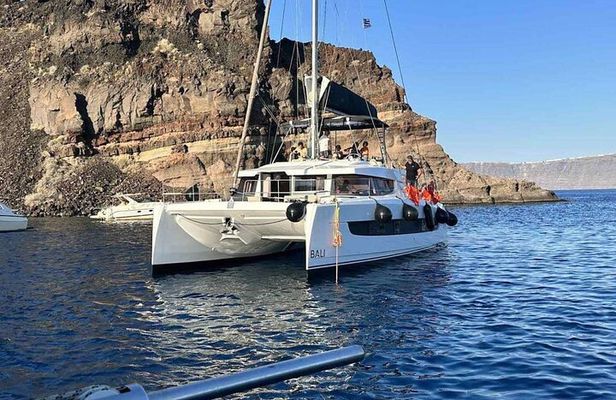 Santorini Catamaran Cruise with Meal and Drinks