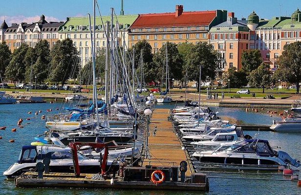 Private Guided Tour Helsinki and Porvoo by Mercedes V-class+Guide