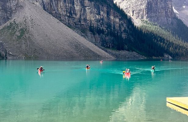 Calgary to Louise, Moraine, Emerald Lake and Johnston Canyon Tour