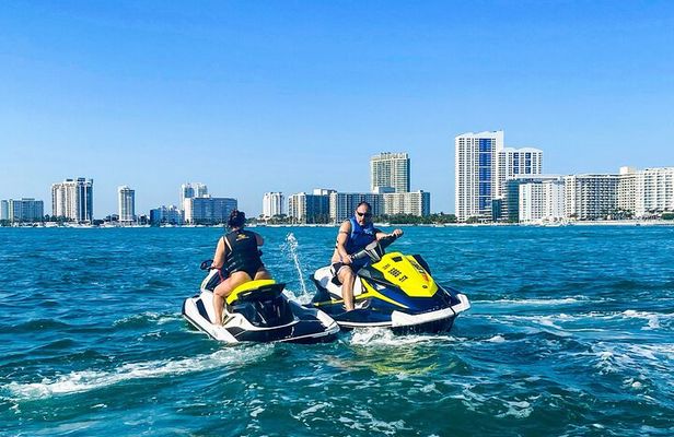 Miami: Jet Ski Tour of Biscayne Bay from Bayside Marketplace