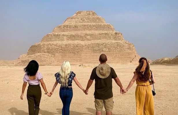  Giza Pyramids Sakkara and Dahshour Private Tour