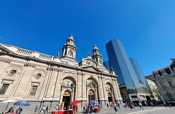 Santiago City Tour + Ancestral Lunch & Concha y Toro Winery