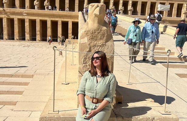 Private Luxor Day Tour East and West Banks with Felucca Ride