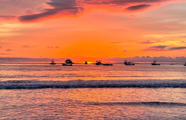 Private Sunset Cruise in Herradura