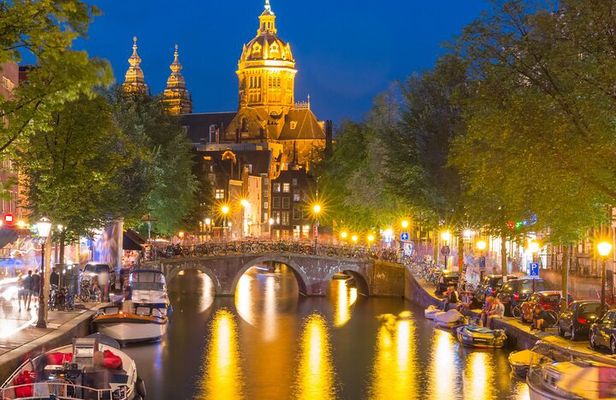 Amsterdam Old Town District Evening Tour