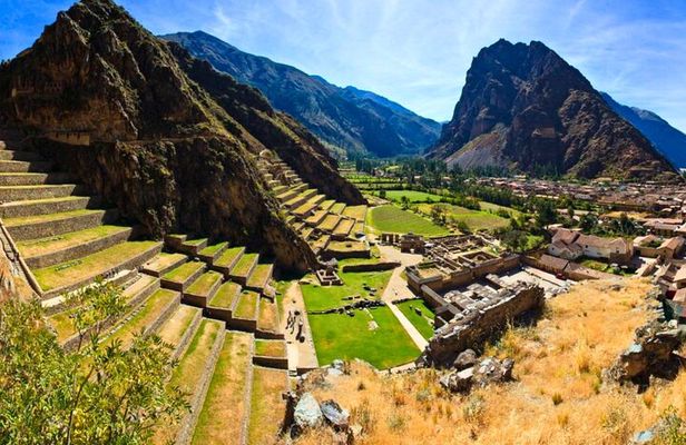 Sacred Valley & Maras Salt Mines Full Day Tour from Cusco