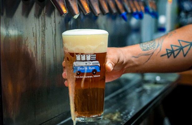 Beer and Snacks Crawl in Playa del Carmen