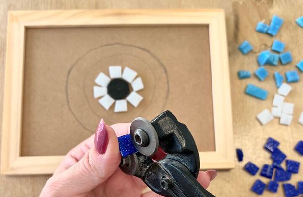Create your own Mosaic by the Sea, in Rhodes Town Workshop