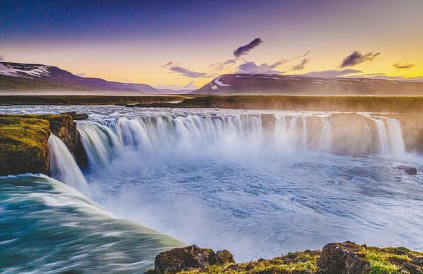 Godafoss Express Classy Round Trip with Multiple Drop Off Choice