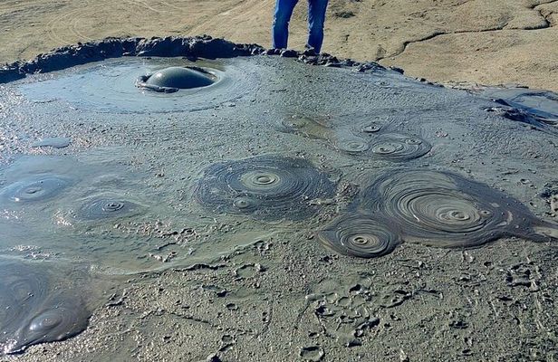 Gobustan Magic of Mud Volcanoes and Ancient Petroglyphs