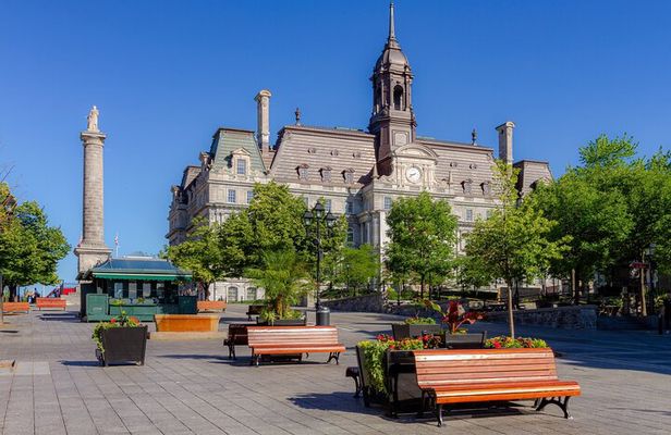 Old Montreal Highlights Private Guided Walking Tour
