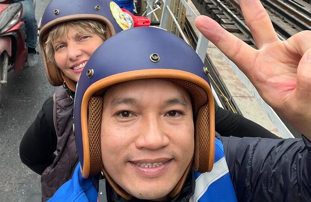 Hanoi Highlights Half-day Vespa Tour: History, Fun & Street Foods