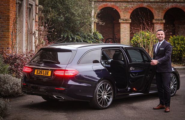 Luxury Sightseeing Southampton Cruise to Salisbury and Stonehenge