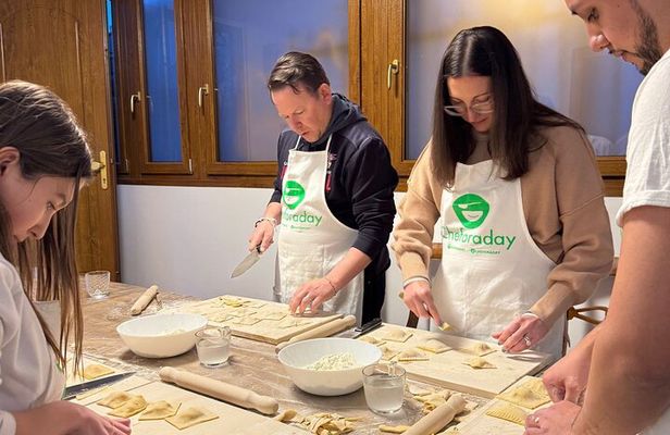 Vatican Pasta class with full wine tasting 4wines in cozy rooftop