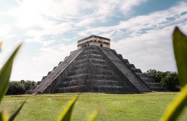 Chichen Itza Ticket with optional Guide