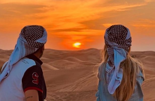 Tranquil Sands A Serene Desert Safari Experience
