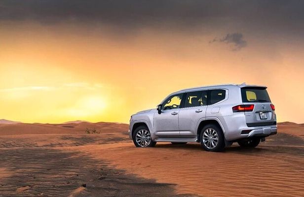 Doha: Desert Safari: Dune Bashing, Quad Bikes & Camel Rides