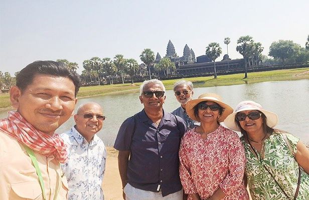 Ultimate Half Day Tour- Angkor Wat, Ta Promh and Bayon Temple 