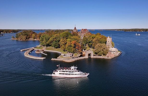 2-Hour Two Castle 1000 Islands Cruise from Ivy Lea