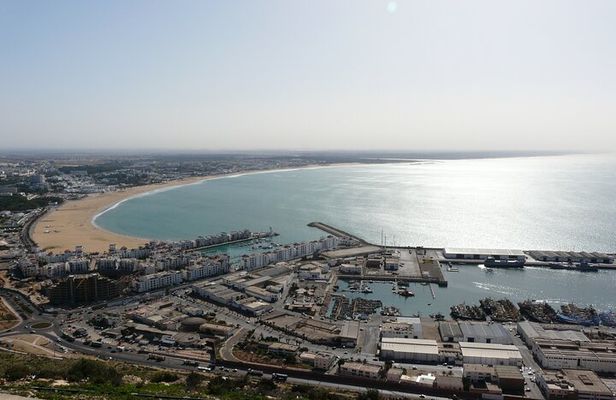 Discovery of Agadir Souk and Medina in Half Day