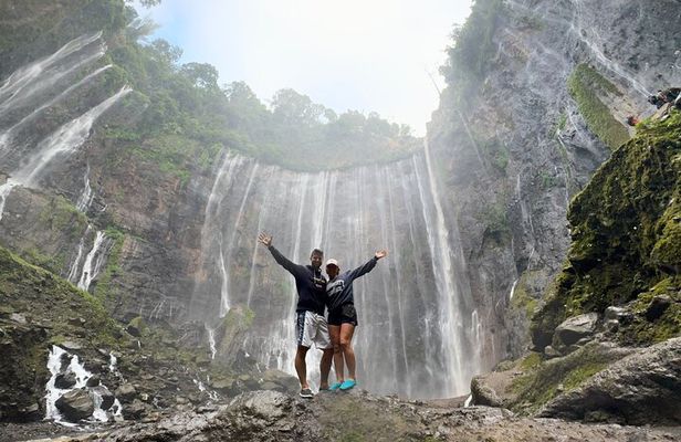 4 Days Yogyakarta to Bali through Tumpaksewu, Bromo, Ijen Tour