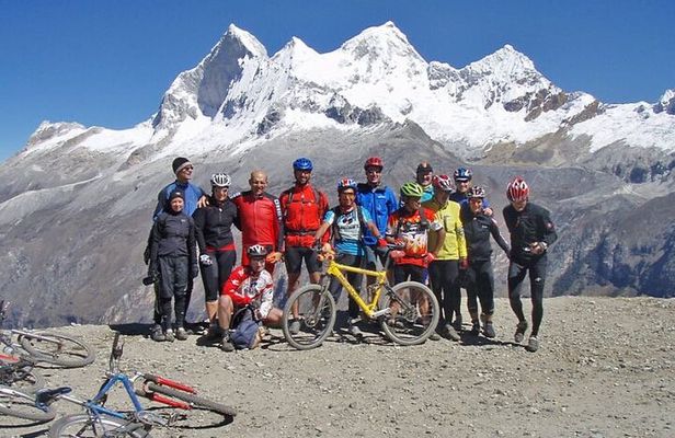 Adventure Mountainbike Trans Cordillera Blanca Huascaran Circuit 