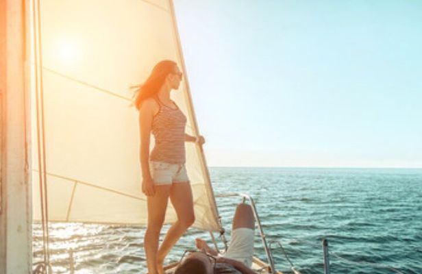 Sailboat ride towards the islands of lerins of Cannes