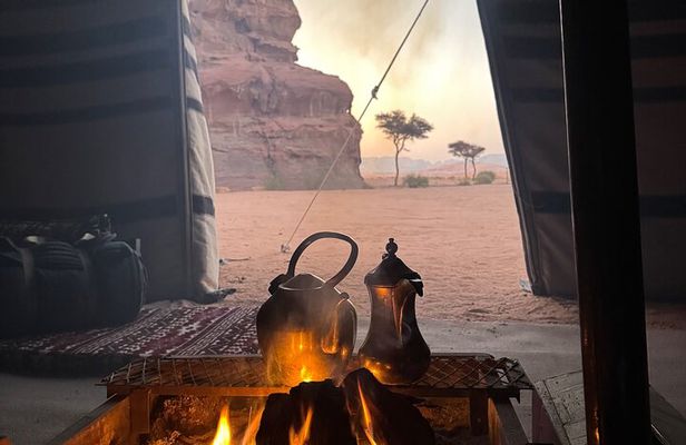 Hidden Wonders of Wadi Hisma: A Desert Adventure