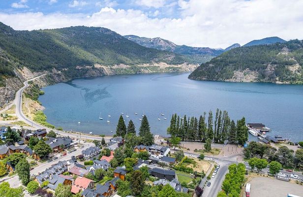 From Bariloche: San Martín de los Andes by The 7 Lakes Route