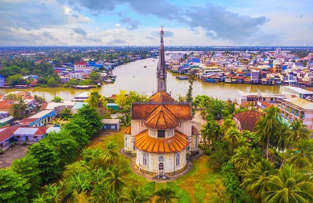 Mekong Adventure on Luxury Cruise 2 Days 1 Night